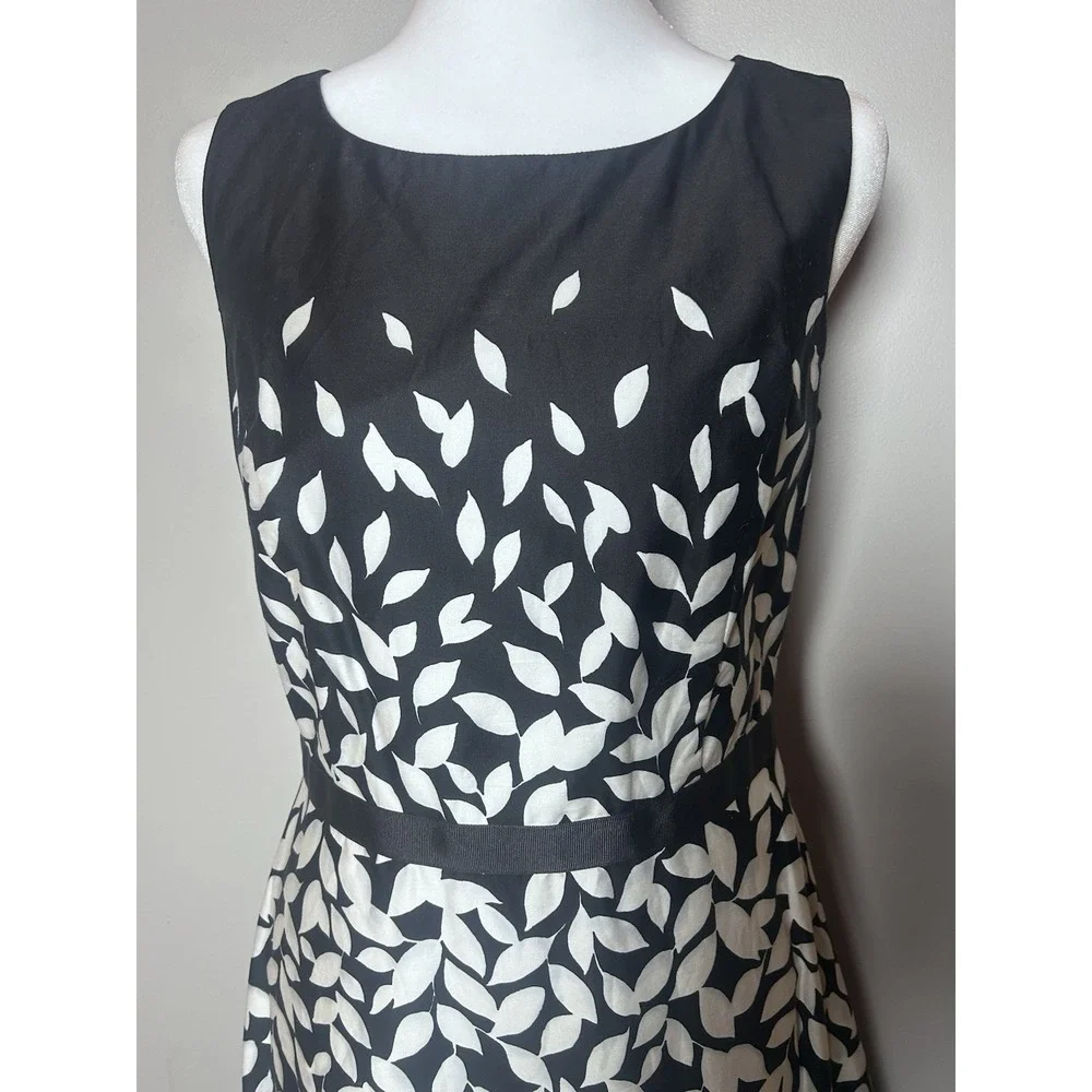 Talbots Dress 6 Black White Leaf Print Fit Flare Cotton Lined Sleeveless Zip - Picture 3 of 11
